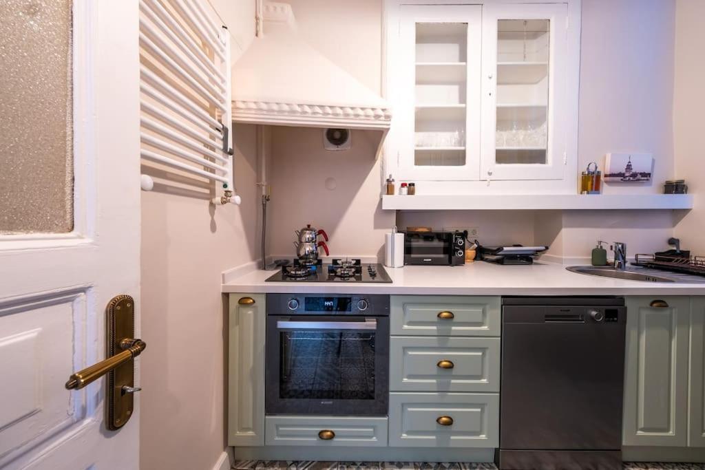 Elegant, Spacious, Quiet 3br Near Historic Center *