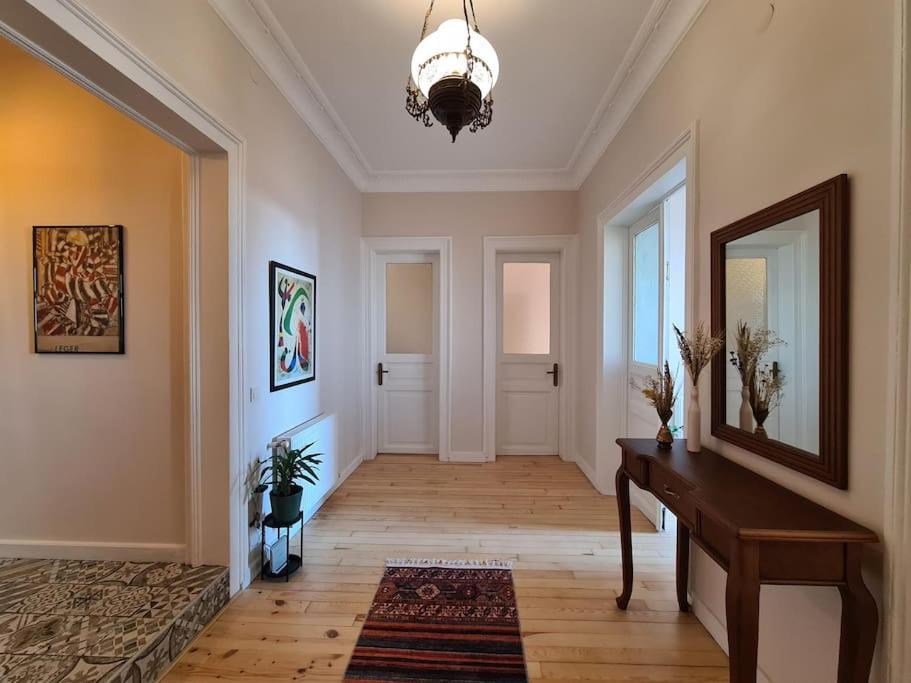 Daire Elegant, Spacious, Quiet 3br Near Historic Center *