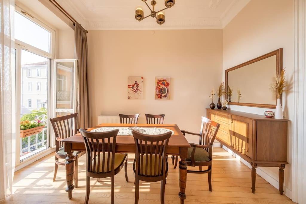 Daire Elegant, Spacious, Quiet 3br Near Historic Center *
